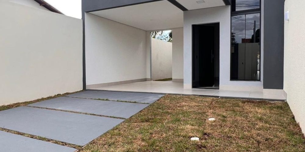 🏡💎 CASA COM PISCINA E CHURRASQUEIRA – ALTO PADRÃO