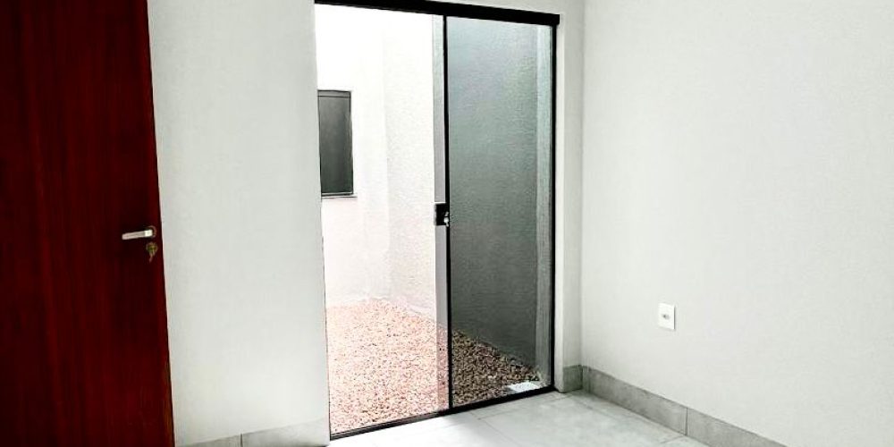 cfeff090-c123-4a08-bca4-670d7bbd4d10